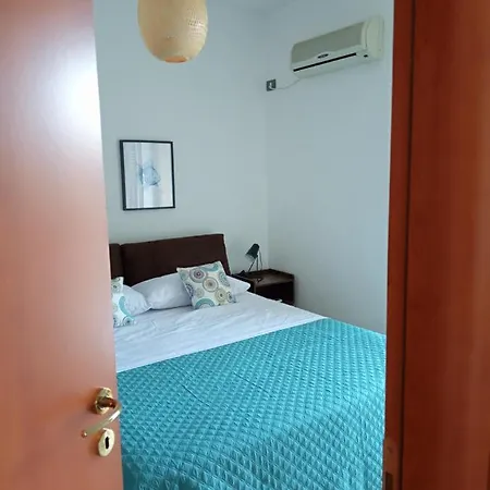 Carmen Apartment *